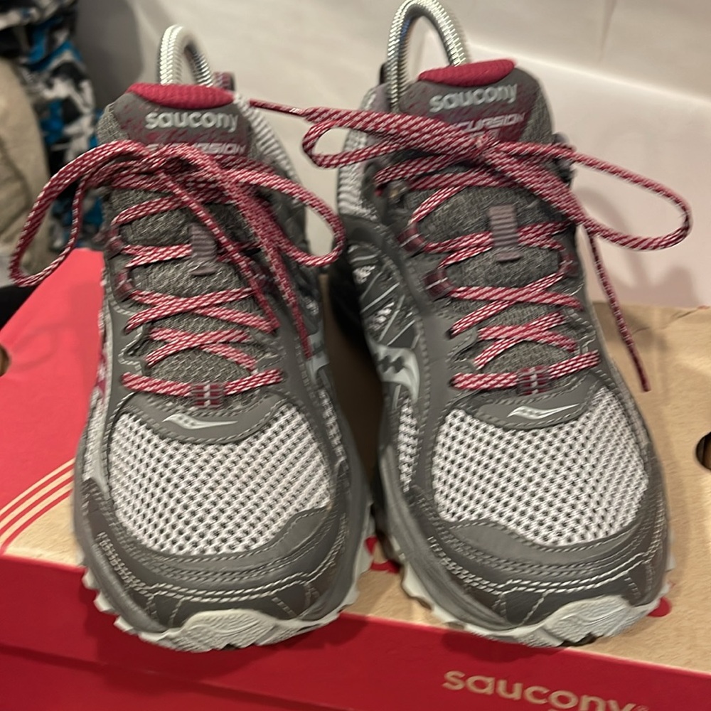 Saucony Grid Excursion Tr 9 Running Sneakers Size… - image 3